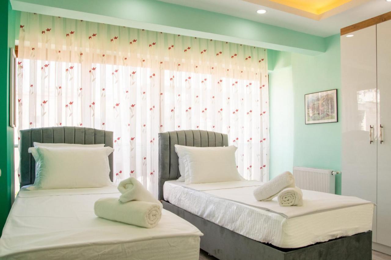 Flat With Great View And Central Location In Konak Smirne Esterno foto